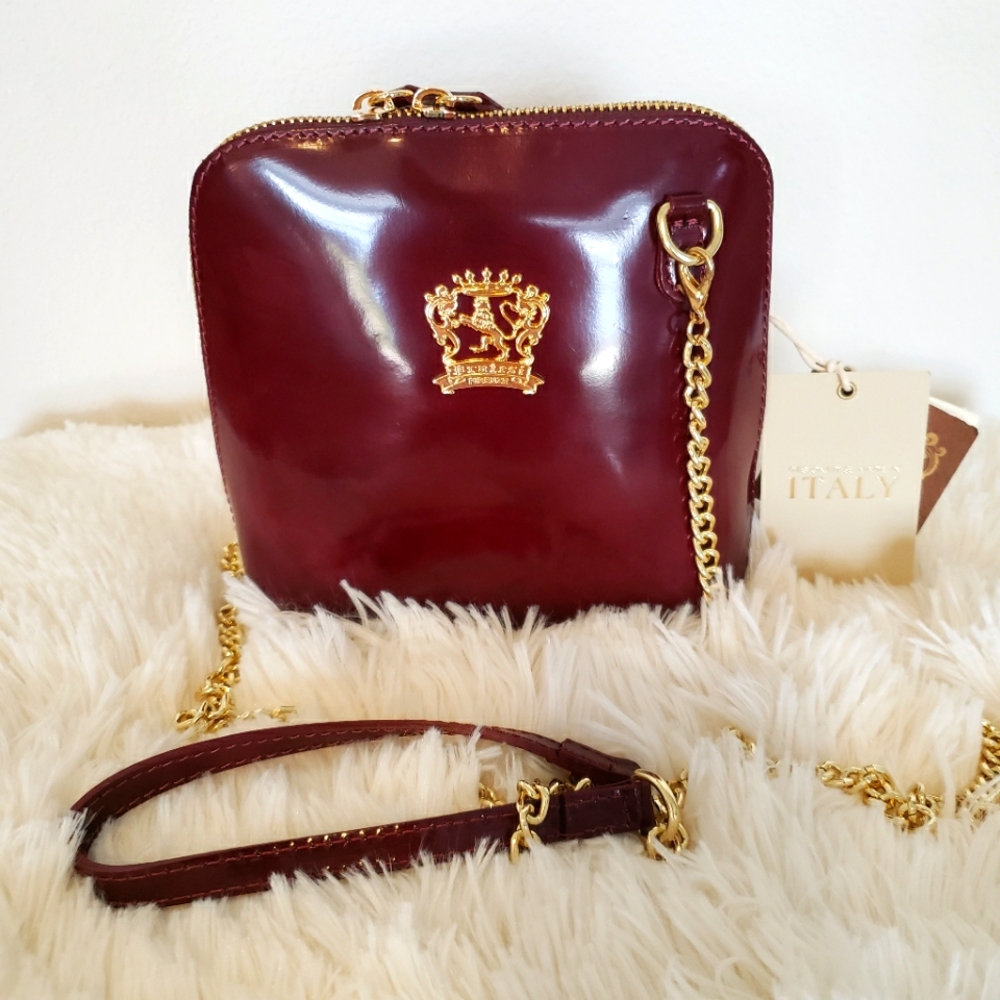 NWT Pratesi Firenze Burgandy / Merlot Leather Crossbody Handbag (Made in Italy)